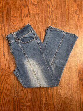 Oak & Vine Denim Women's Size 20 High Rise Flare Jeans Blue Stretch Trple Button